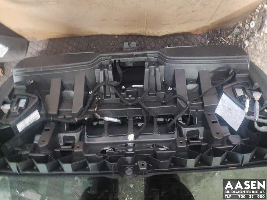 Bakluke til Peugeot 308 2013-2021 (Type II)  (16 116 371 80|)