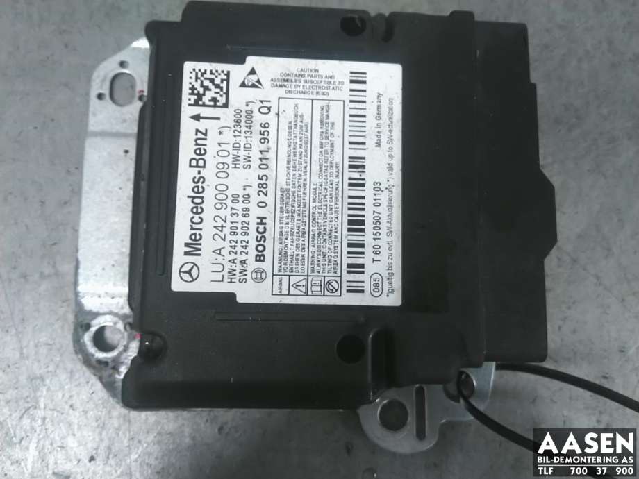 Airbag elektronikk til Mercedes B-Klasse, electric drive, 2014-2018 (W242) (W242) (A 242 900 09 01)