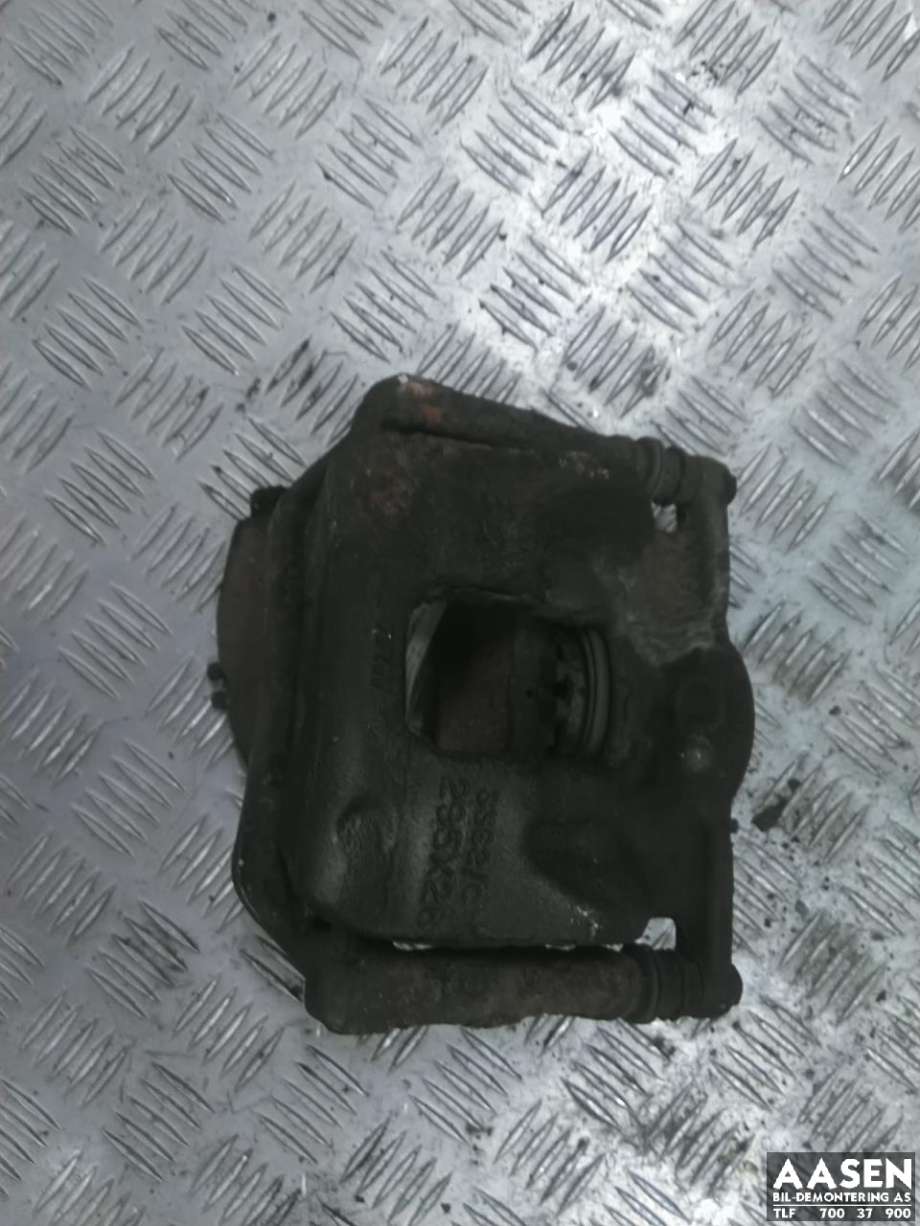 Bremsecaliper venstre foran til Mercedes B-Klasse, electric drive 2014-2018 (W242) (W242)