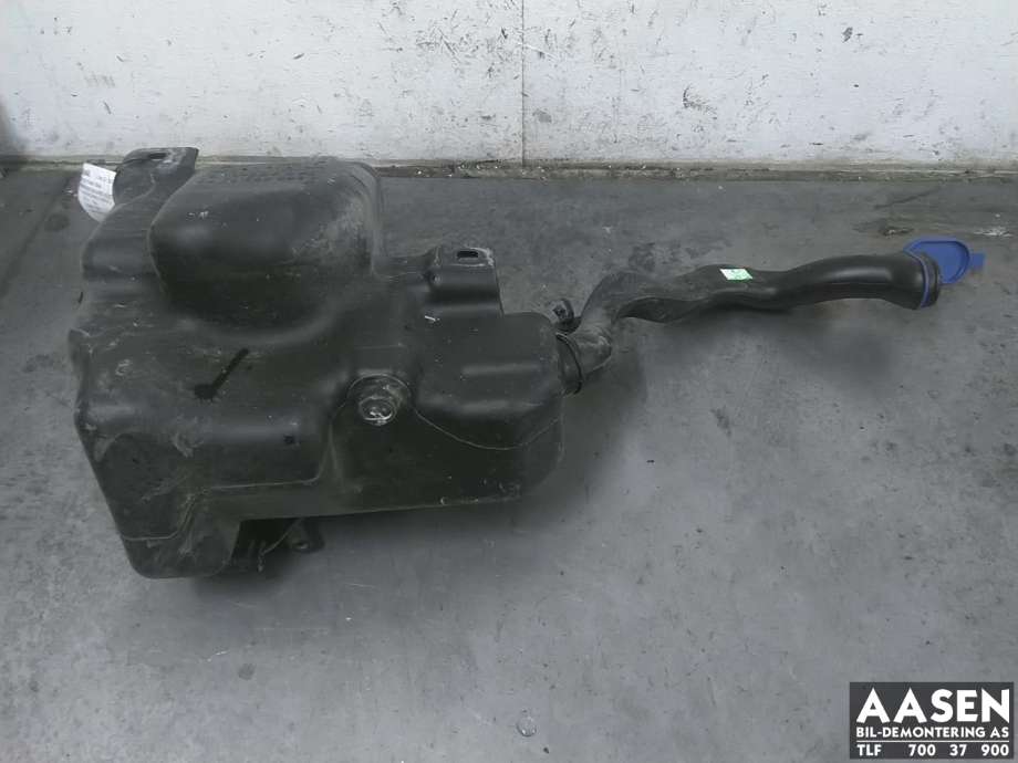 Spylertank foran til Mercedes B-Klasse, electric drive 2014-2018 (W242) (W242)