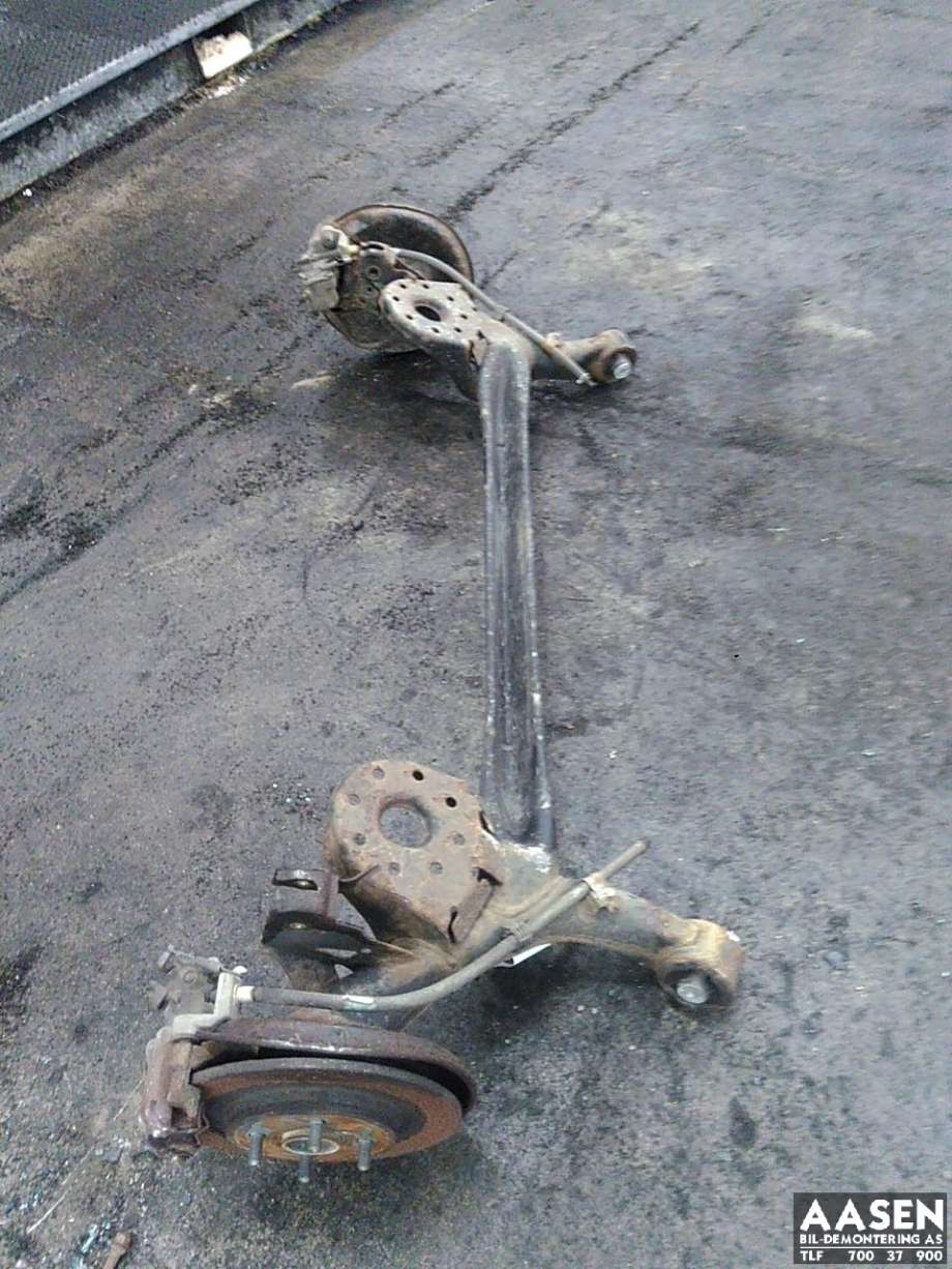 Bakaksel til Toyota Yaris 2012-2014 (Type III, Fase 1)  (421100D340|)