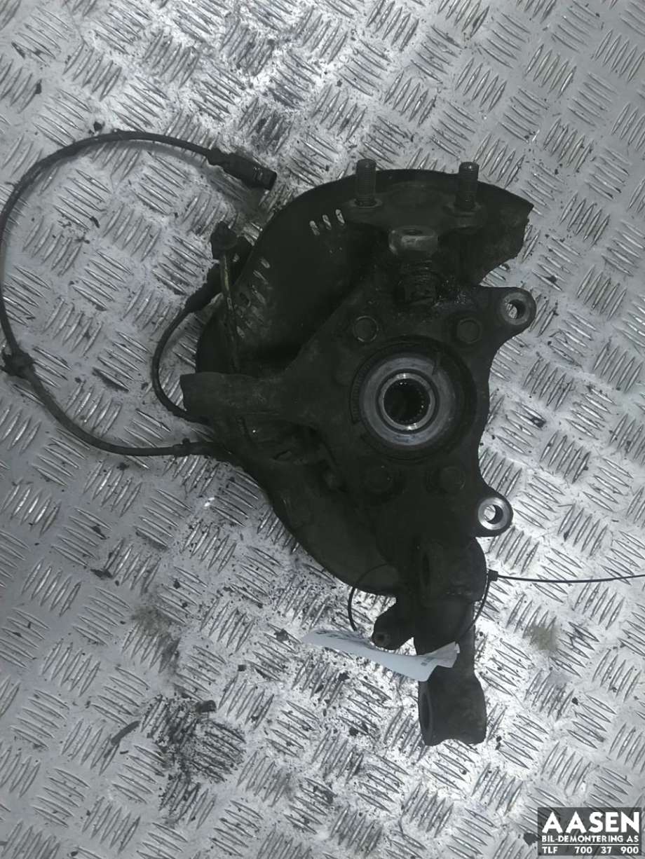 Hjulspindel høyre foran til Toyota Auris, 2007-2010 (Type I, Fase 1)  