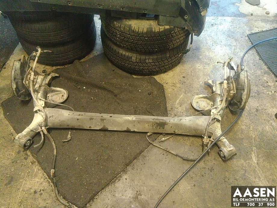 Bakaksel til Nissan Qashqai 2014-2021 (Type II)  (555014EA0A|)