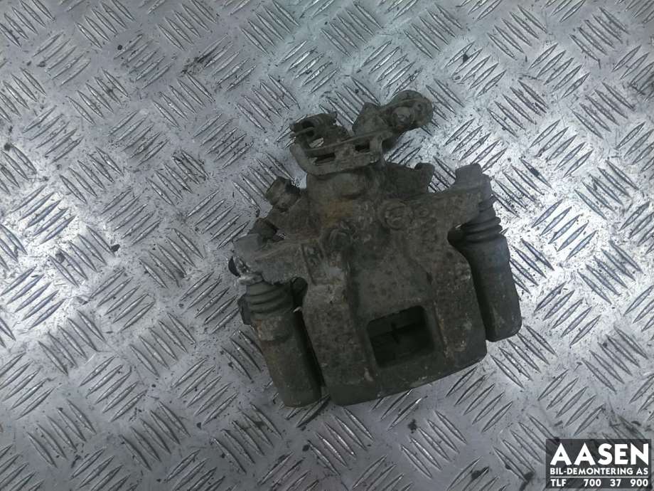 Bremsecaliper venstre bak til Mitsubishi Outlander, 2012-2015 (Type III, Fase 1)  (4605B649)