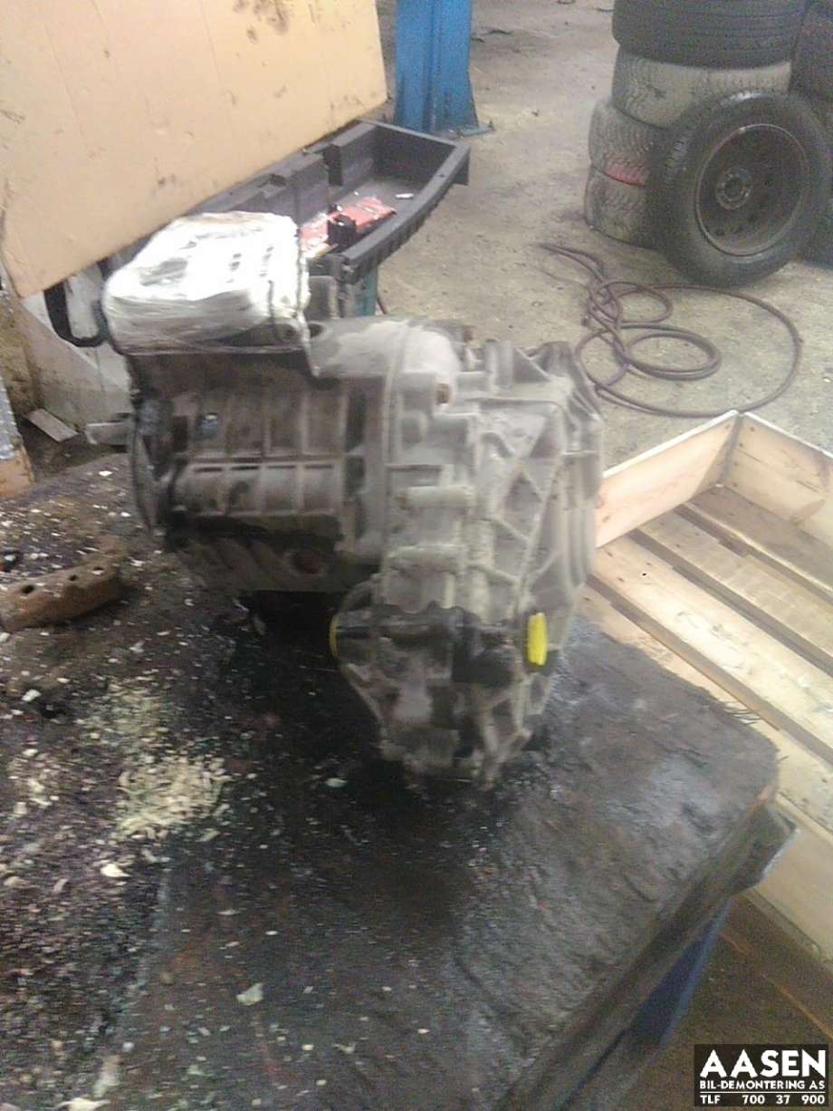 Motor hybrid bakaksel til Mitsubishi Outlander, 2012-2015 (Type III, Fase 1)  (9499D146)