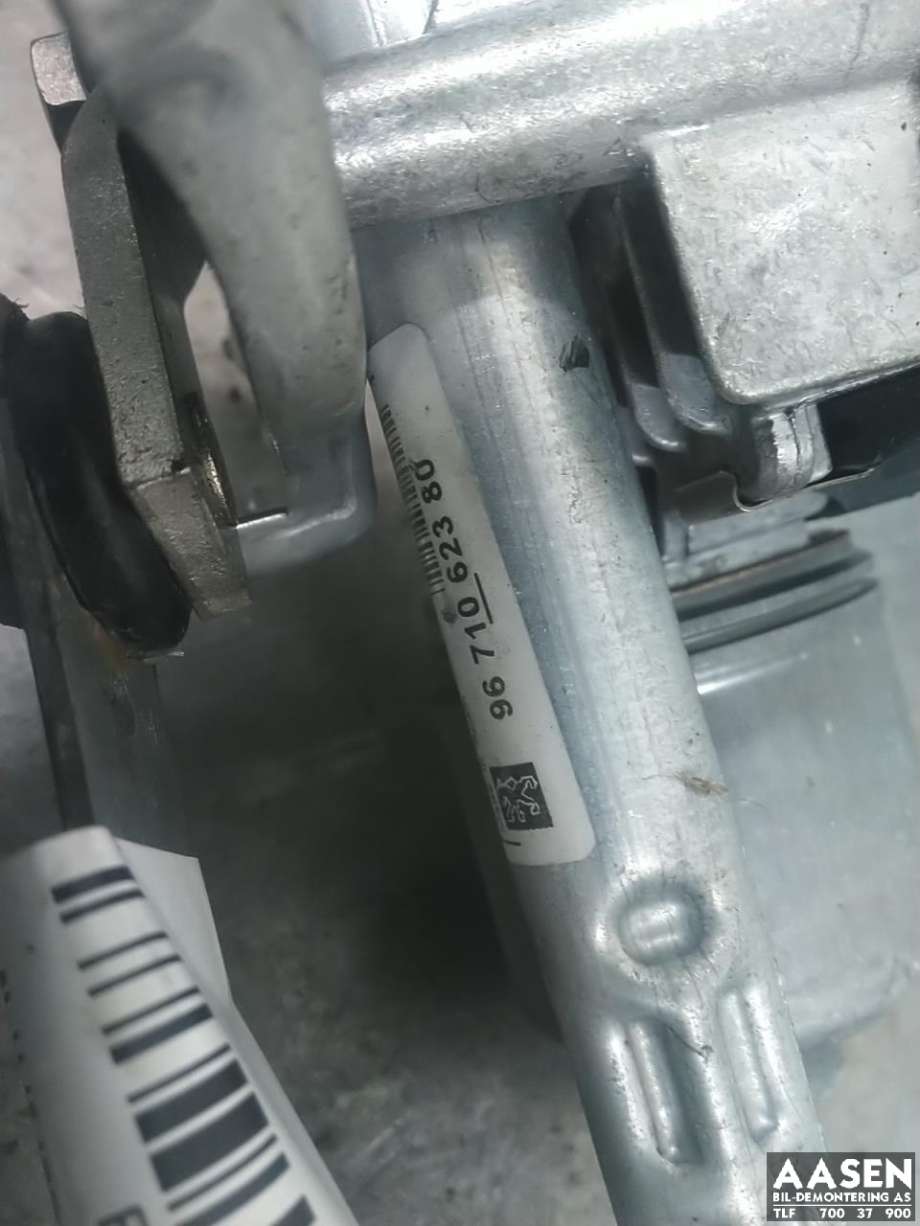 Viskermotor foran høyre til Peugeot 3008 2009-2016 (Type I)  (6405 PA|)