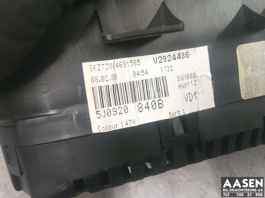 Instrumentpanel til Škoda Fabia 2007-2010 (Type II, Fase 1) (5J0 920 840 B|)