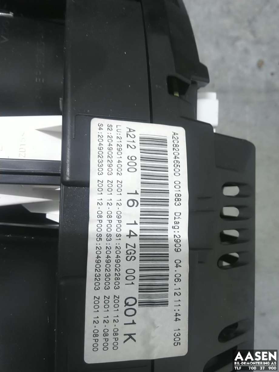 Instrumentpanel til Mercedes E-Klasse 2009-2013 (Fase 1) (W212) (W212) 