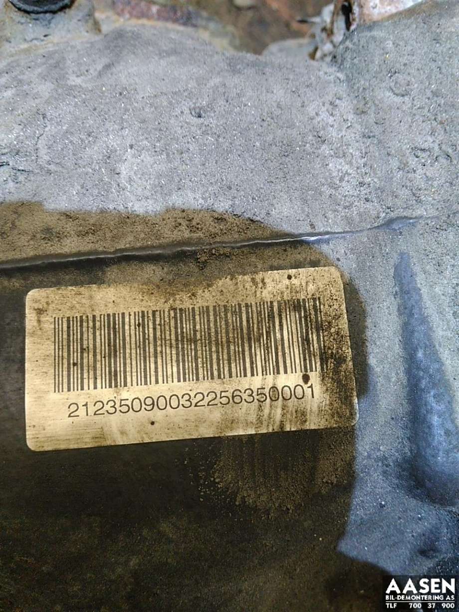 Kardang klokke bak til Mercedes E-Klasse 2009-2013 (Fase 1) (W212) (W212) (A 204 350 01 14|)