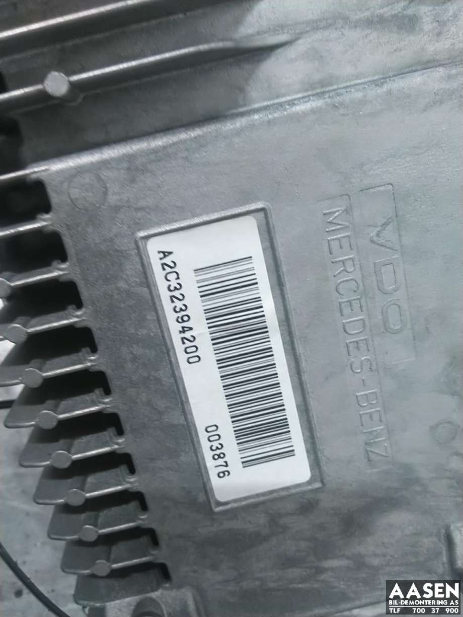 Bilstereo navigasjon skjerm til Mercedes E-Klasse 2009-2013 (Fase 1) (W212) (W212) 