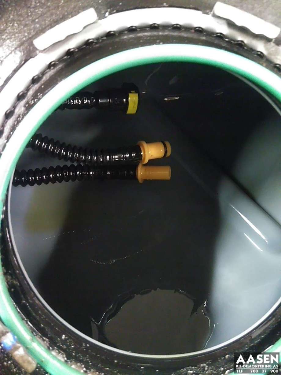Dieseltank til Mercedes E-Klasse 2009-2013 (Fase 1) (W212) (W212) 