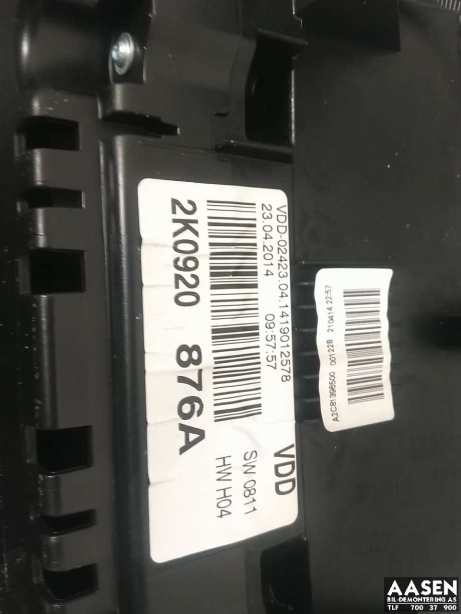 Instrumentpanel til VW Caddy 2010-2015 (Type III, Fase 2)  (2K0 920 876 A|2K0 920 876 AX|)