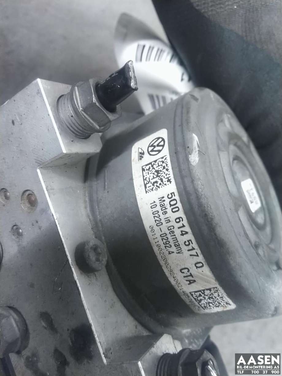 ABS sentral til Škoda Octavia 2013-2016 (Type III, Fase 1)  (5Q0 614 517 Q|)