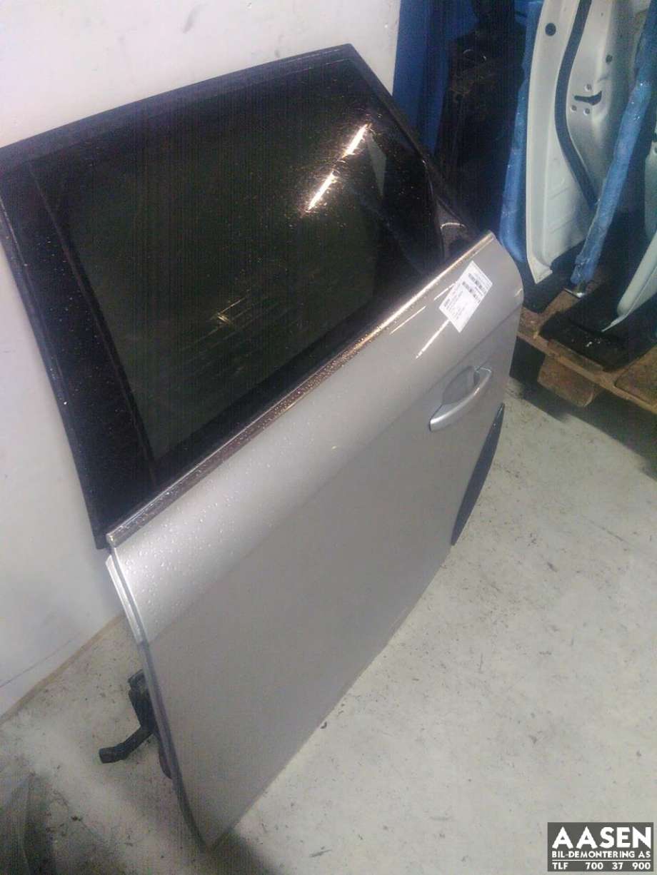 Dør venstre bak til Audi A4, Allroad 2009-2016 (Type I) (B8) (B8) (8K9 833 051 D|)
