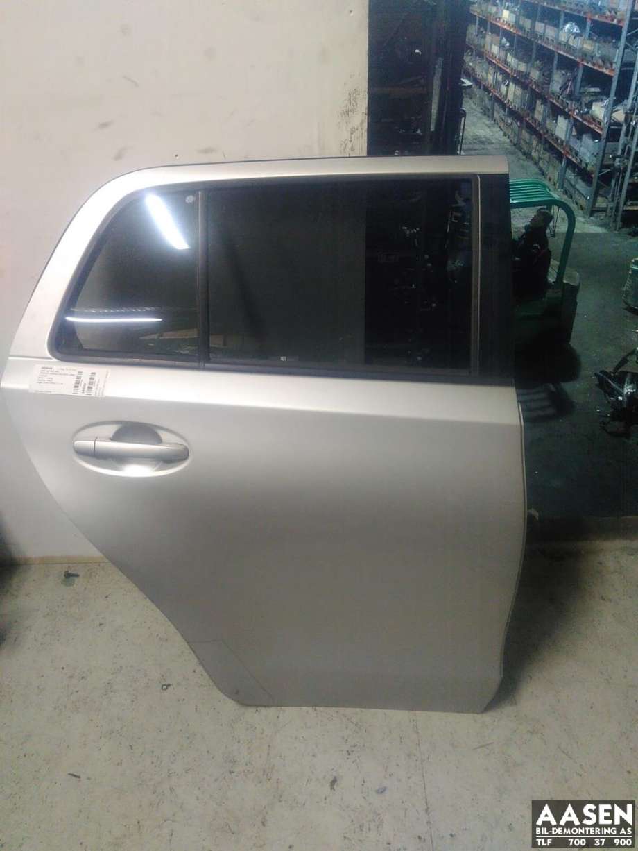 Dør høyre bak til Toyota Urban Cruiser, 2009-2014  (6700352410)