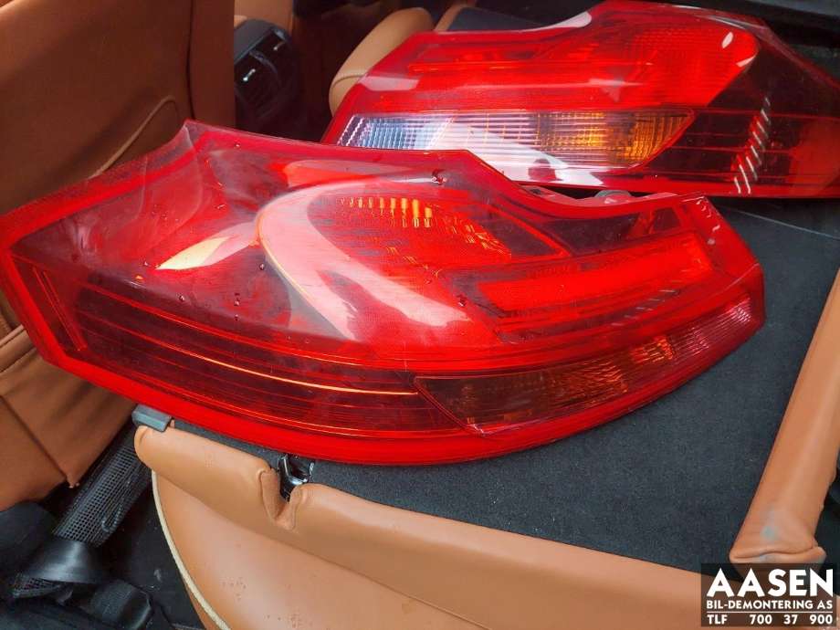 Baklykt venstre til Opel Insignia A 2009-2014 (13226856|22950973|)