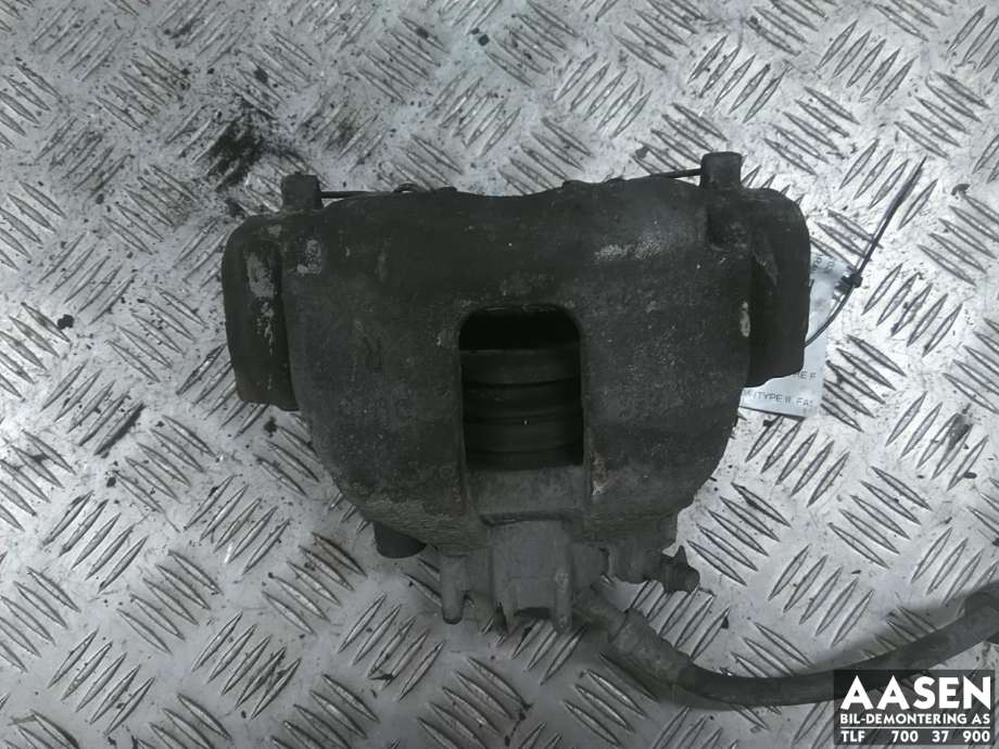 Bremsecaliper høyre foran til Volvo V70 2000-2004 (Type II, Fase 1)