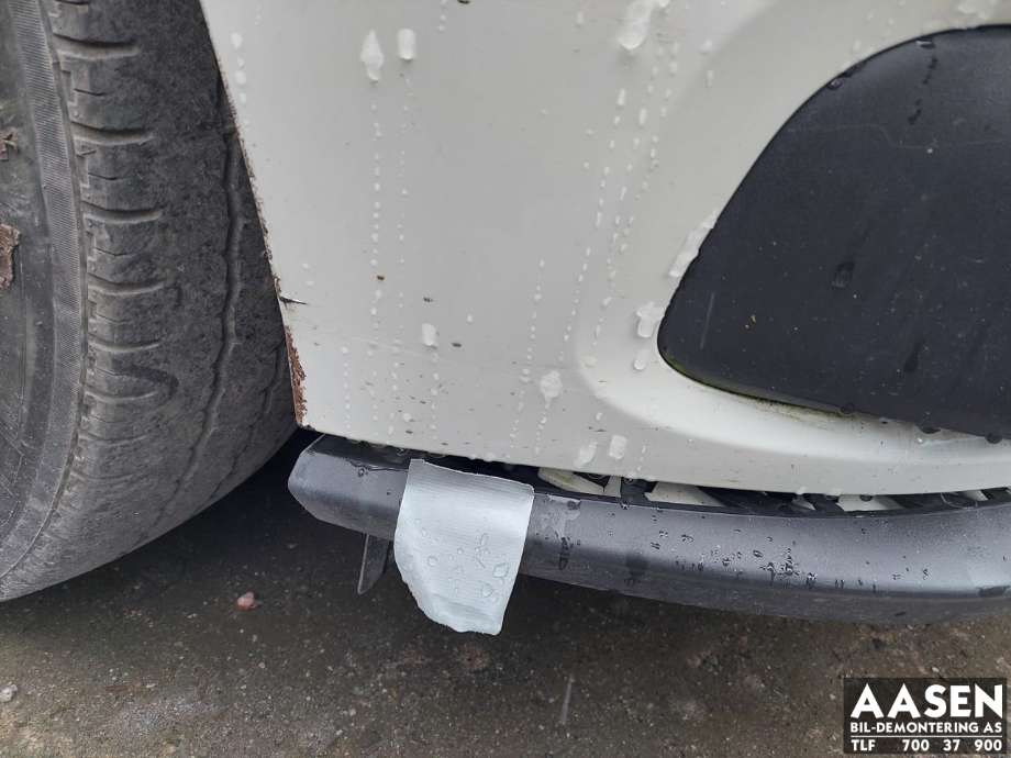 Støtfanger foran til Fiat Doblo 2010-->> (Type II)