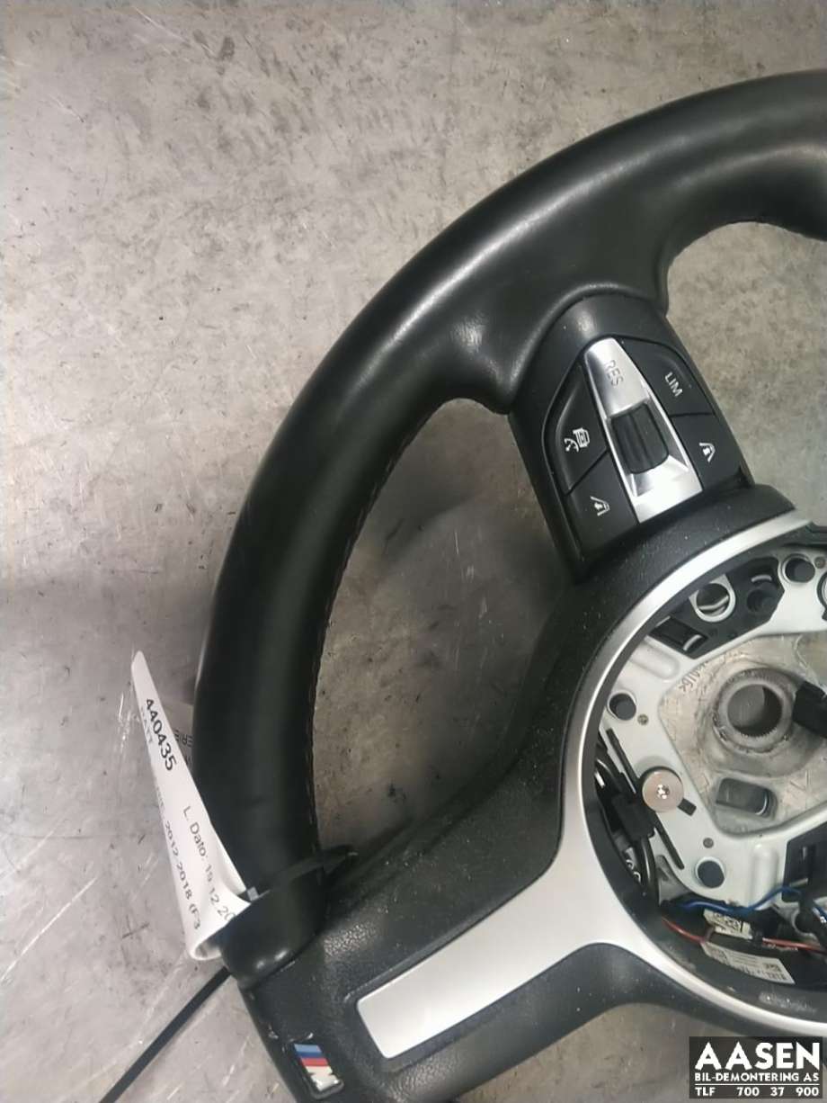 Ratt til BMW 3-Serie 2012-2018 (F30/F31/F34) (F30/F31/F34) (32 30 7 850 404|)