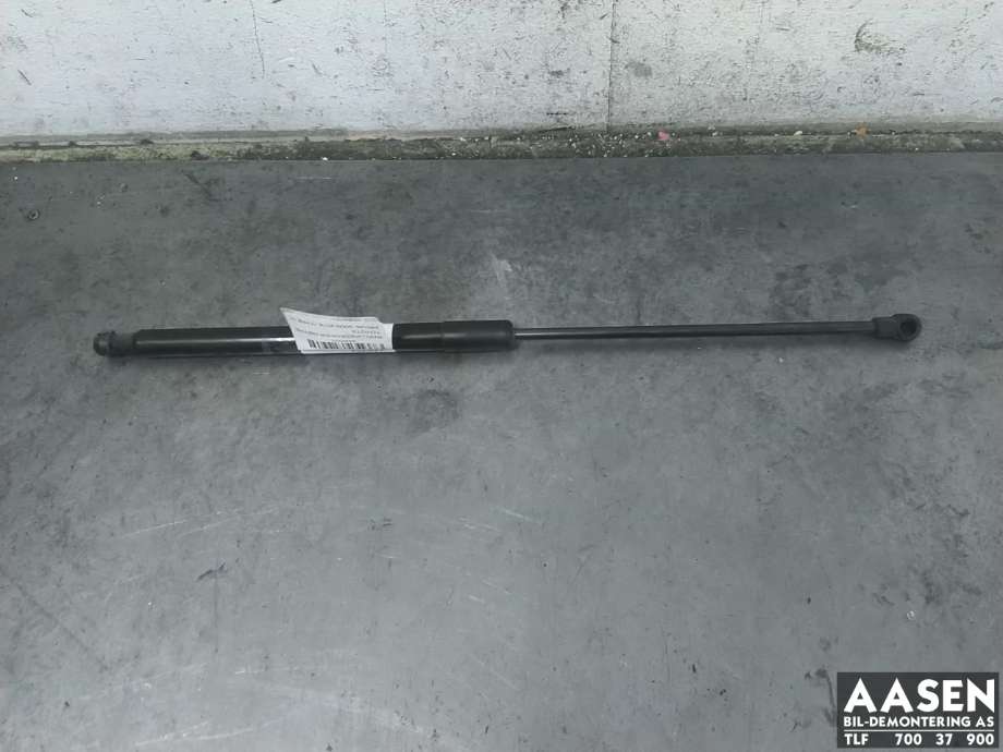 Baklukedemper høyre til Toyota Prius, 2009-2016 (Type III) (COMBI) (COMBI) (689500W540)