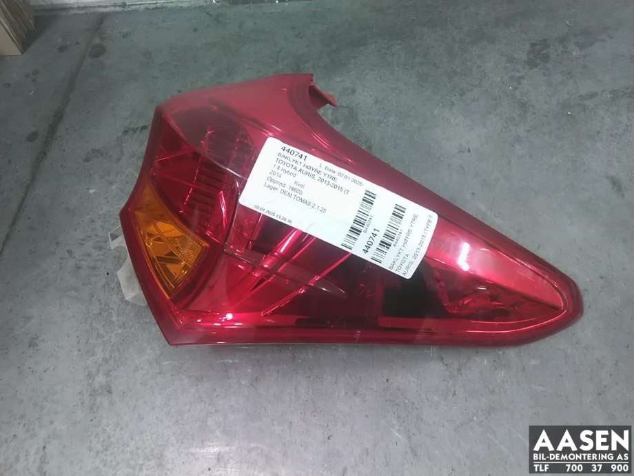 Baklykt høyre ytre til Toyota Auris 2013-2015 (Type II, Fase 1) (8155102710|)