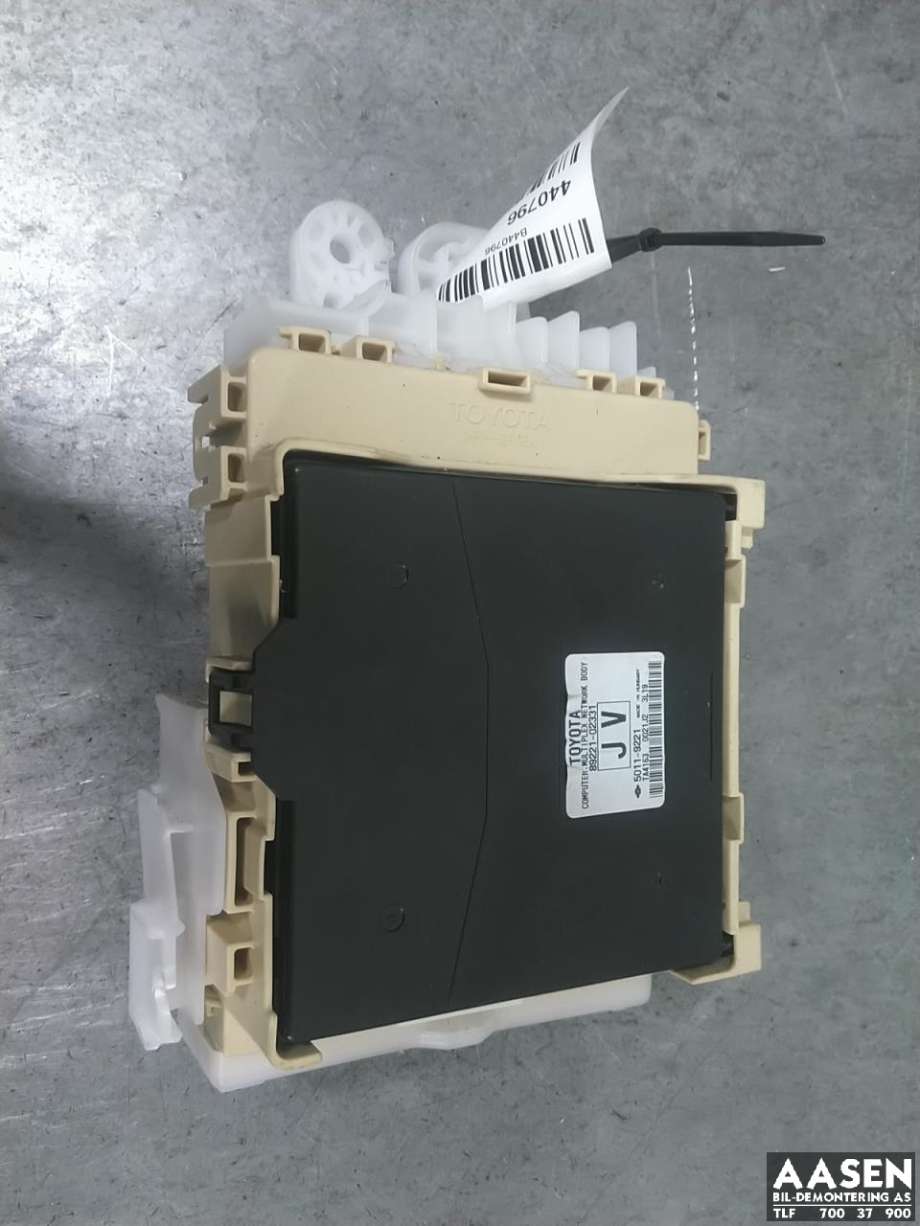 Sikringsboks til Toyota Auris, 2013-2015 (Type II, Fase 1)  (89221-02331)