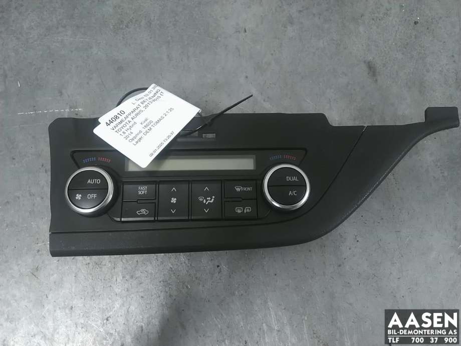 Varmeapparat betjening til Toyota Auris, 2013-2015 (Type II, Fase 1)  (5590402050)