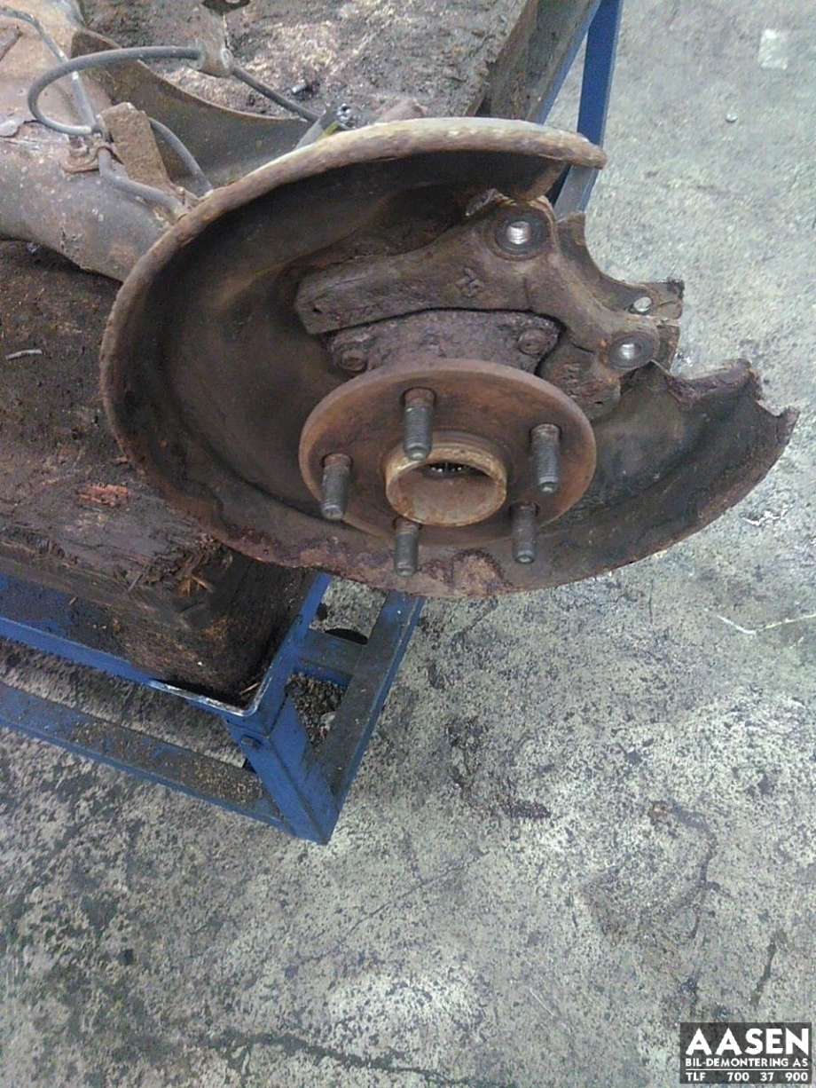 Bakaksel til Toyota Urban Cruiser 2009-2014  (4211052281|)
