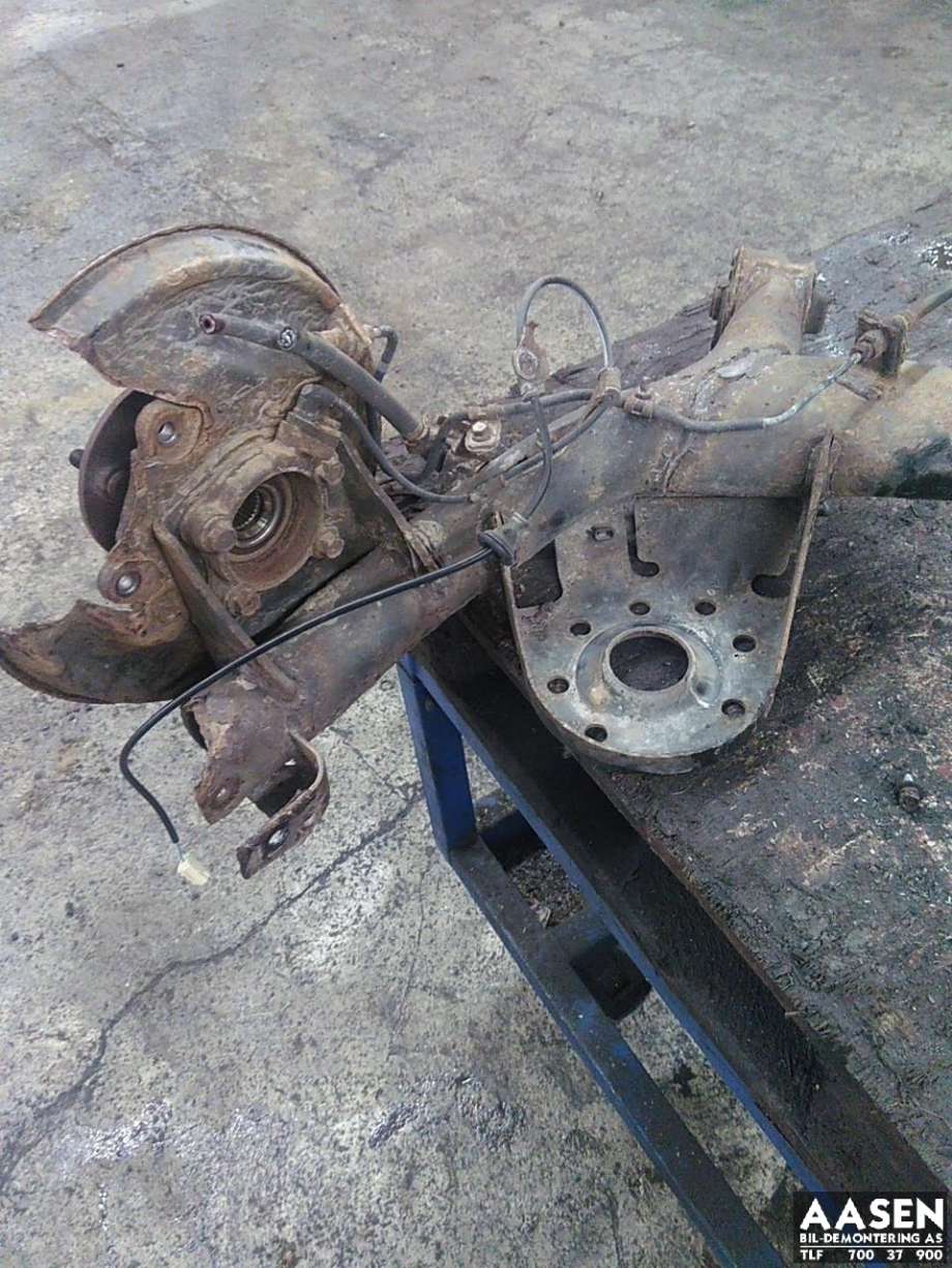 Bakaksel til Toyota Urban Cruiser 2009-2014  (4211052281|)