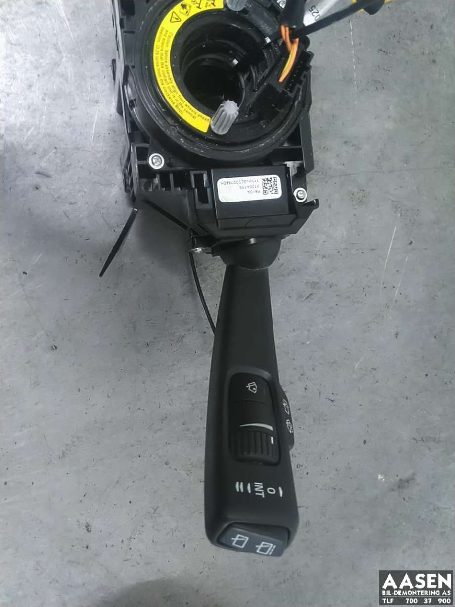 Bryter visker til Volvo XC70, 2008-2013 (Type II, Fase 1)  (31275362)