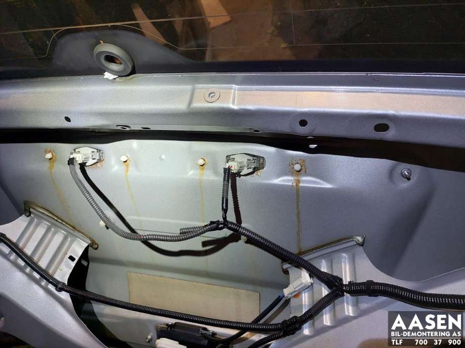 Bakluke til Honda CR-V 2007-2012 (Type III)  (68100SWWE10ZZ|)