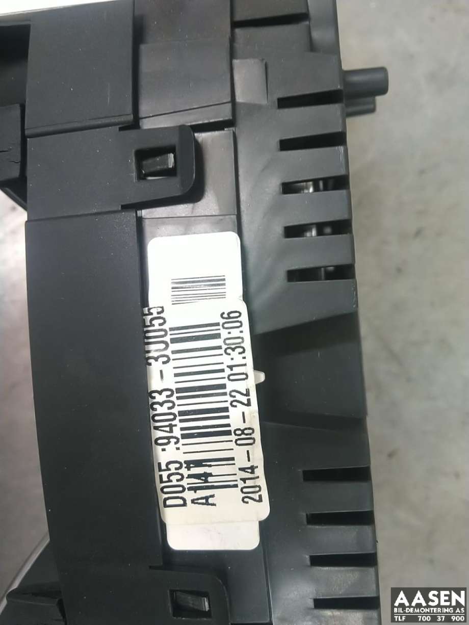 Instrumentpanel til Kia Sportage 2010-2016 (Type III) (94033 3U055|)