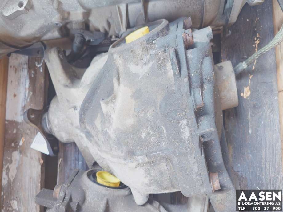 Kardang klokke bak til BMW 5-Serie GT 2009-2017 (F07) (F07) (33 10 7 630 821|)