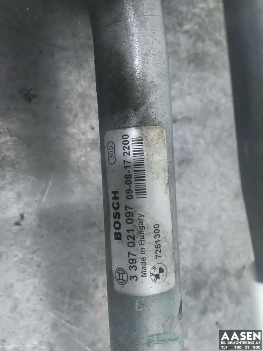 Viskermotor frontrute komplett m/overføring til BMW 5-Serie GT 2009-2017 (F07) (F07) (61 61 7 306 271|)