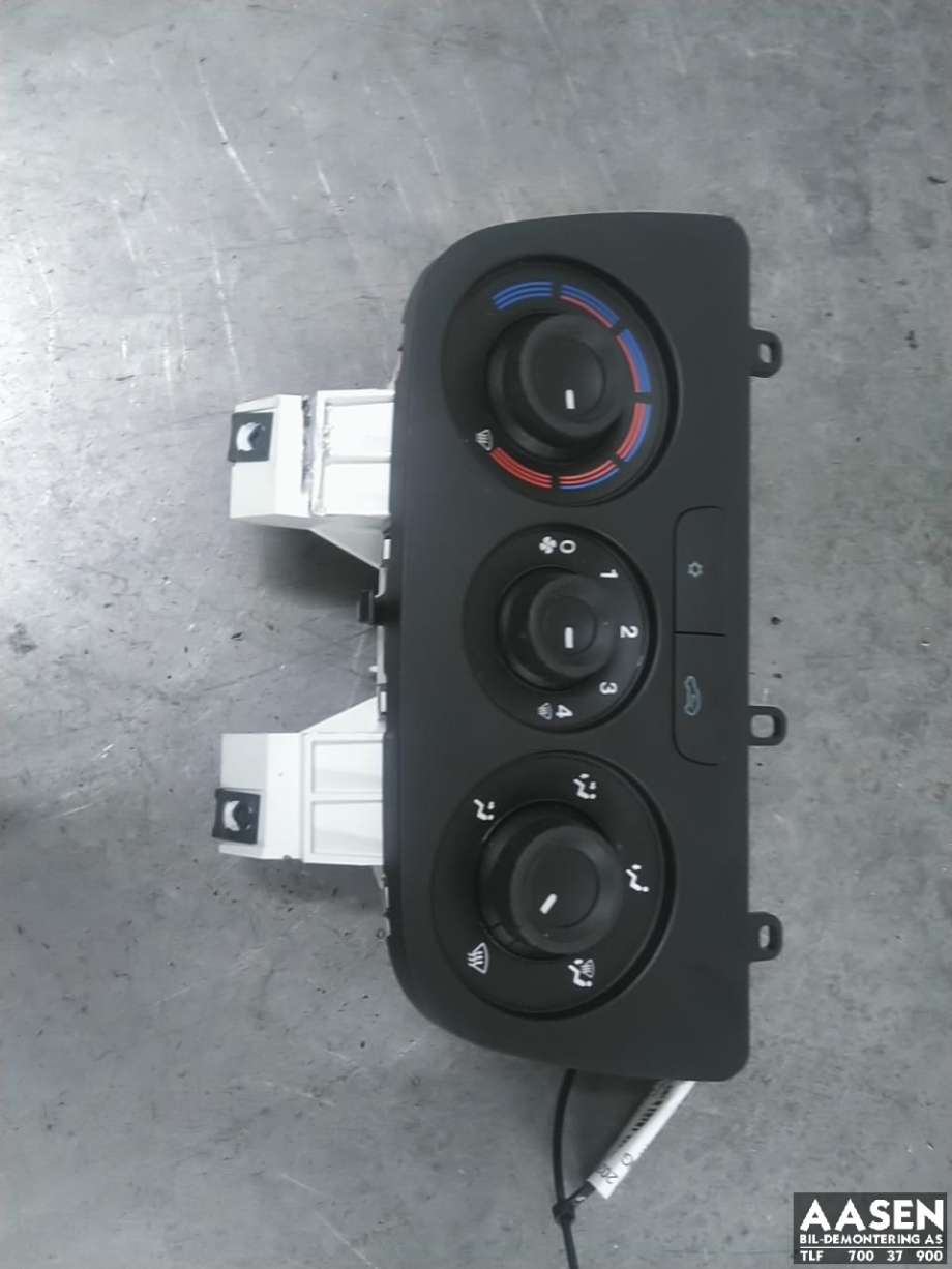 Varmeapparat betjening til Fiat Doblo, 2010-->> (Type II) (77367390)