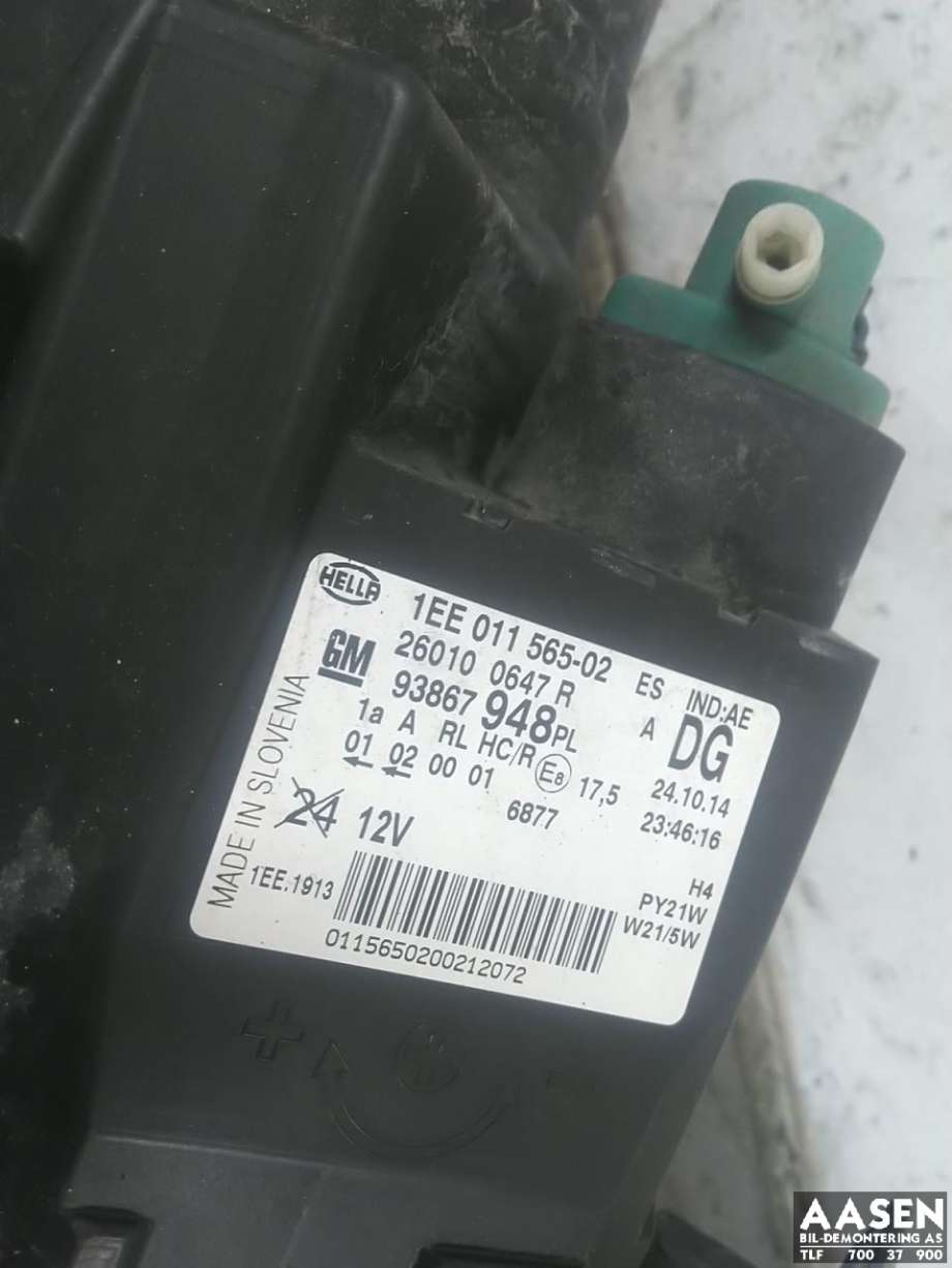 Frontlykt høyre halogen til Opel Vivaro B 2014-2019  (HELLA|260100647R|1EE011565-02|)