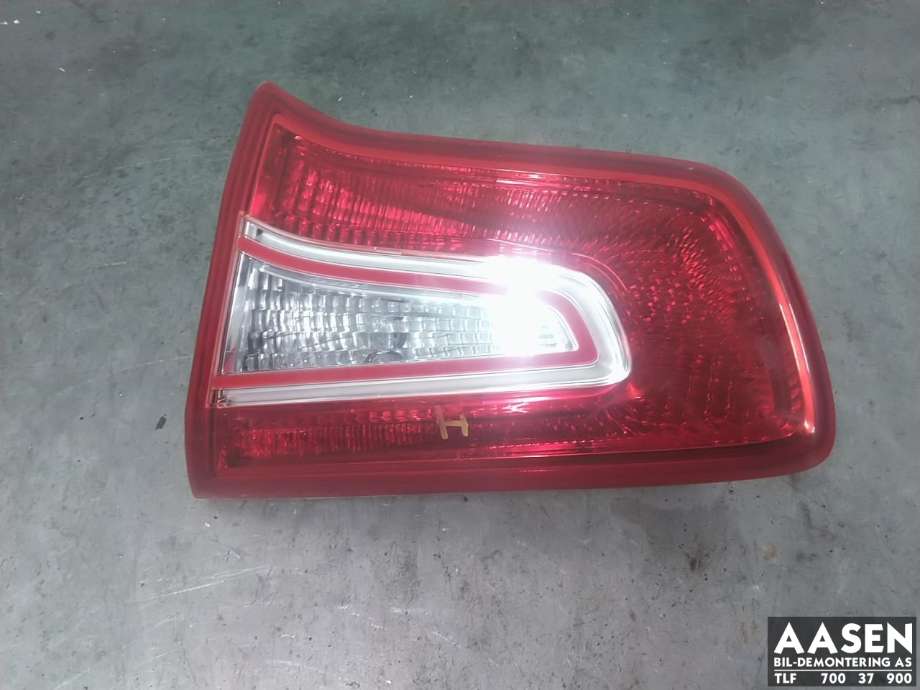 Baklykt høyre indre til Kia Sportage 2010-2016 (Type III) (92406 3W010|)