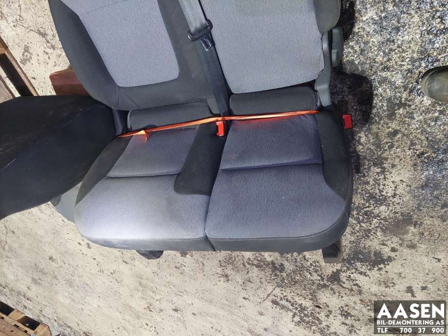Sete foran høyre til Opel Vivaro B, 2014-2019  