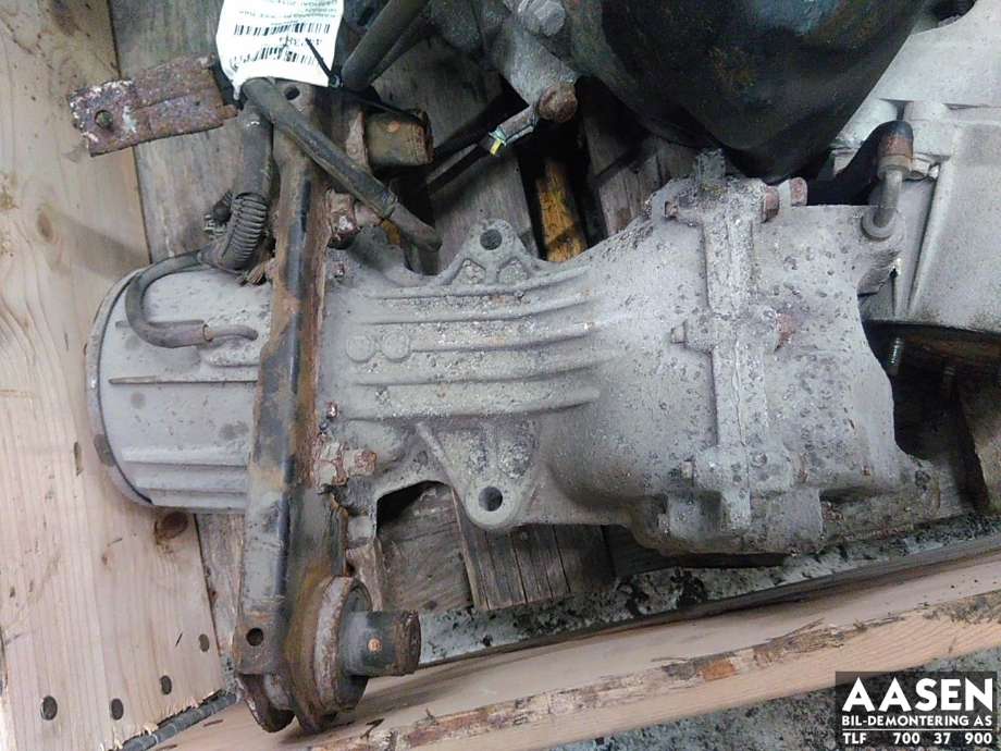 Kardang klokke bak til Nissan Qashqai, 2014-2021 (Type II)  (383004BF0A)