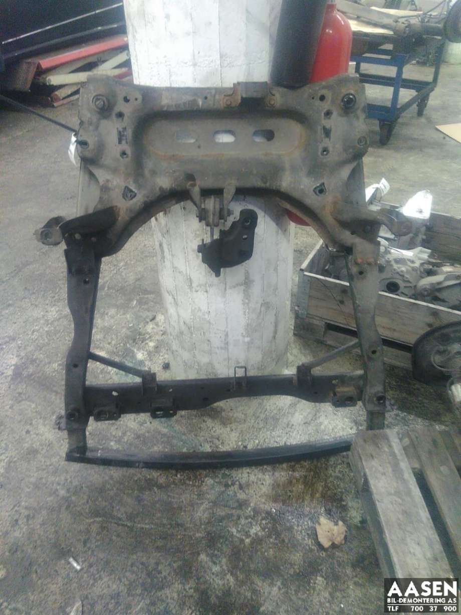 Travers foran hoved til Nissan Qashqai 2014-2021 (Type II) (544014EA0C|)