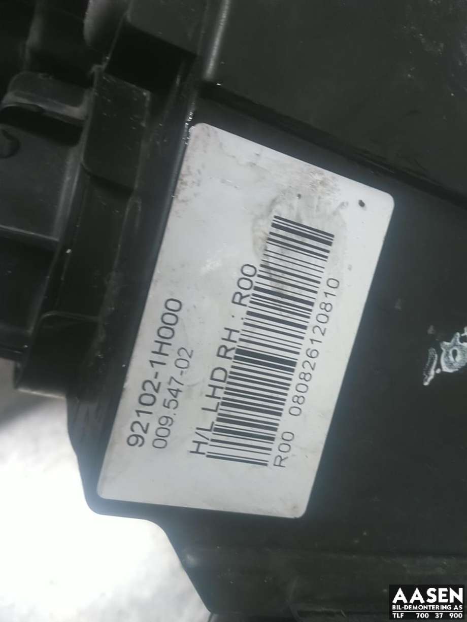 Frontlykt høyre halogen til Kia Cee