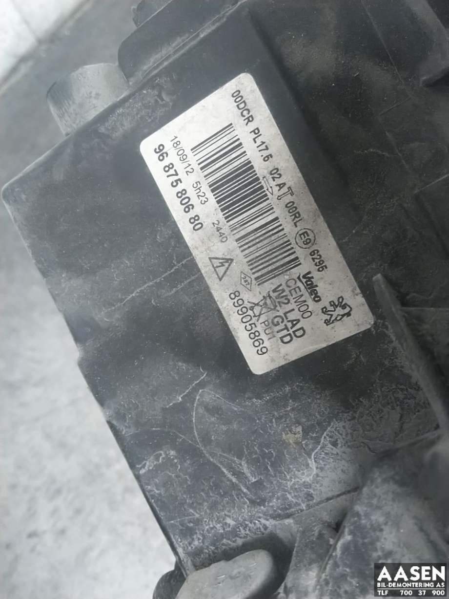 Frontlykt venstre xenon til Peugeot 508 2011-2014 (Type I, Fase 1)  (6208 W5|16 139 658 80|)