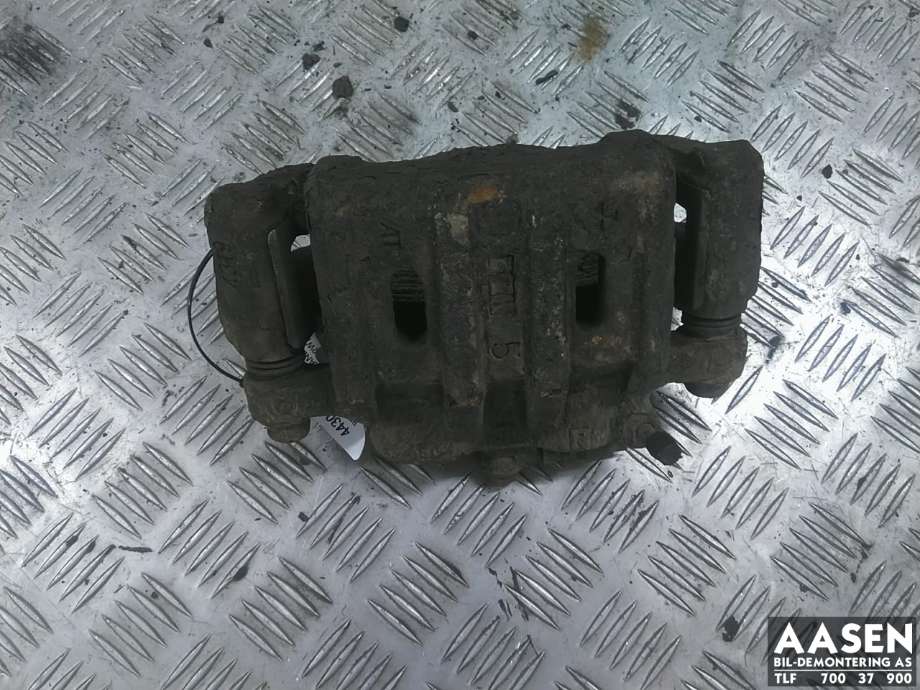 Bremsecaliper høyre foran til Mitsubishi Outlander, 2012-2015 (Type III, Fase 1)  (MR370776)