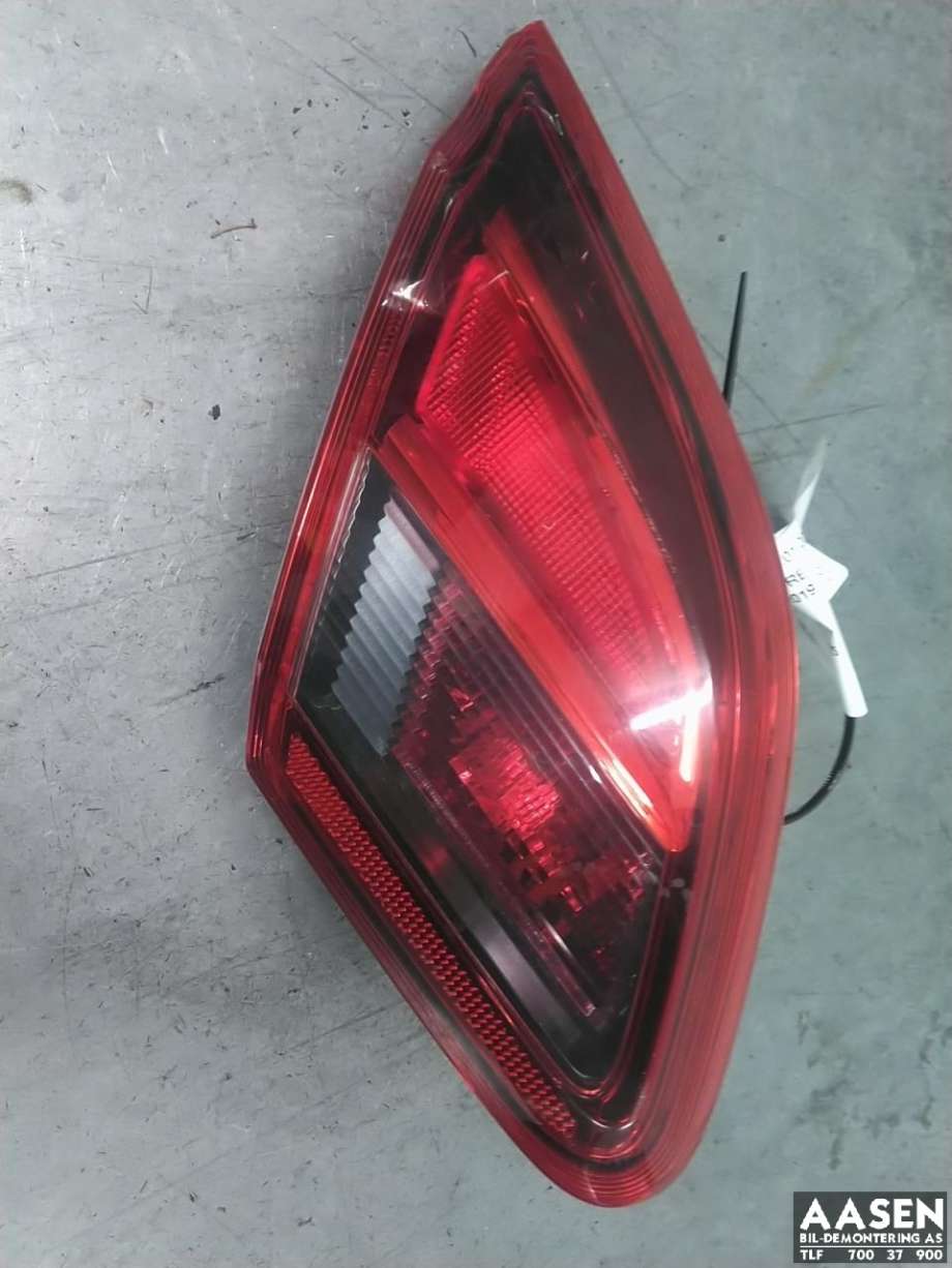 Baklykt venstre indre til Opel Corsa E, 2015-2019  