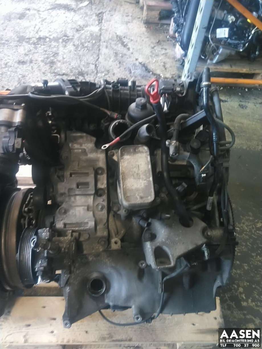 Motor diesel til BMW 3-Serie 2005-2011 (E90/E91/E92/E93) (E90/E91/E92/E93) (N47D20C|11 00 2 165 559|)