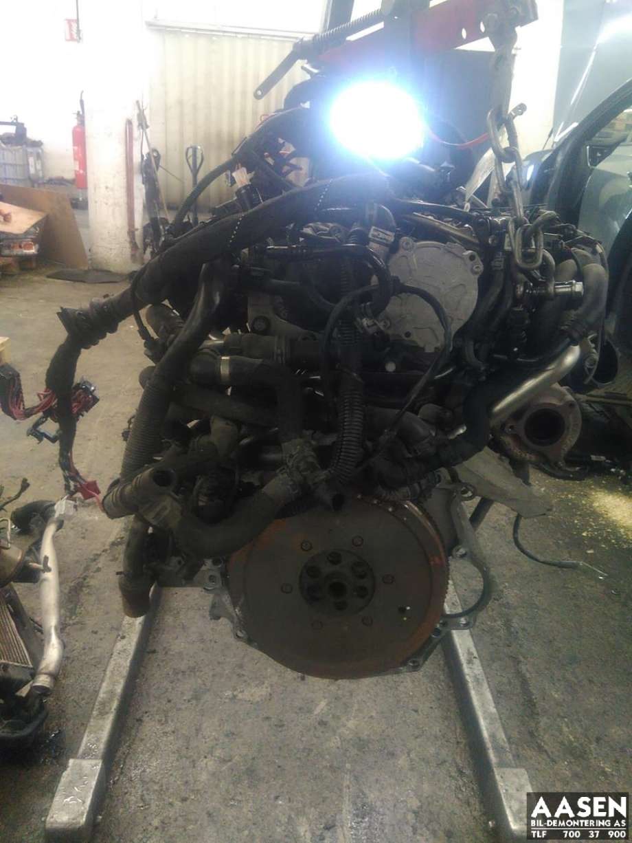 Motor diesel til Audi A6 2008-2011 (Type III, Fase 2) (C6) (C6) (CAHA|03L 100 036 A|03L 100 036 AX|)