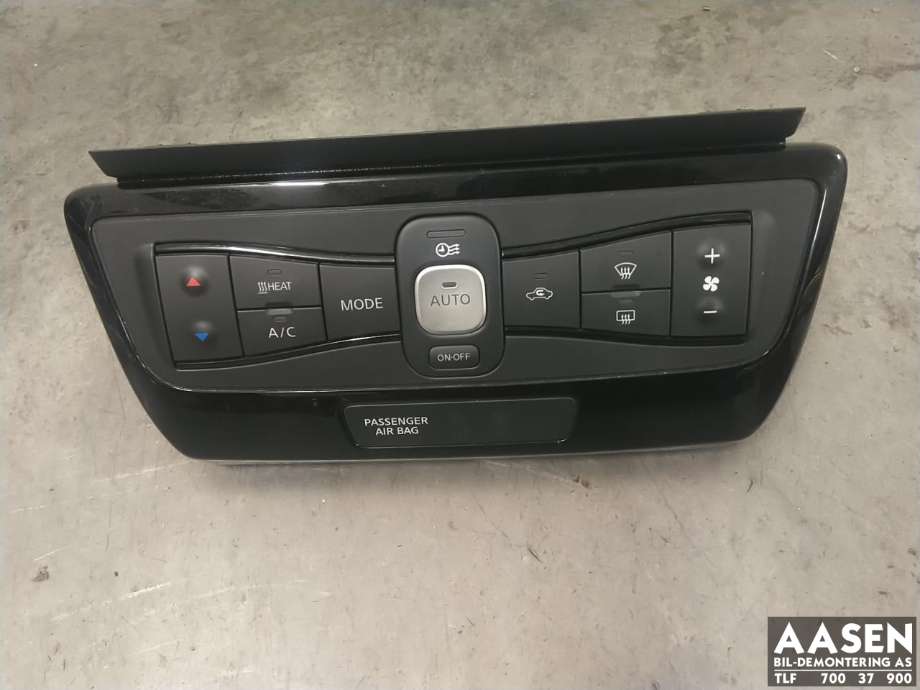 Varmeapparat betjening til Nissan Leaf, 2018-->> (Type II)  (275005SE0B)