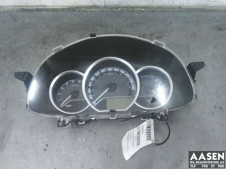 Instrumentpanel til Toyota Auris 2013-2015 (Type II, Fase 1) (838000ZU80|838000ZU81|)
