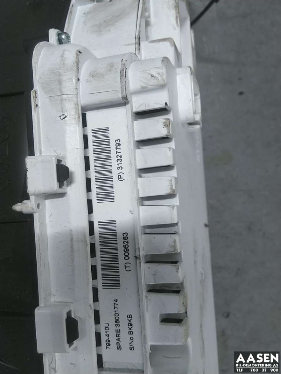 Instrumentpanel til Volvo V70 2014-2016 (Type III, Fase 2)  (31327793|)