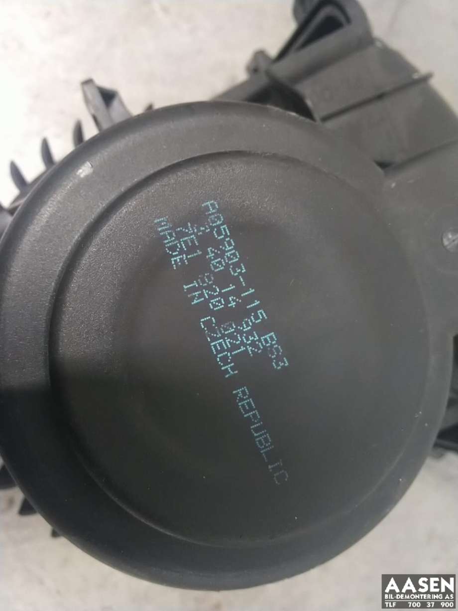 Varmeapparat motor til VW Transporter / Caravelle 2003-2009 (Fase 1) (T5) (T5) (7H1 820 021 B|)
